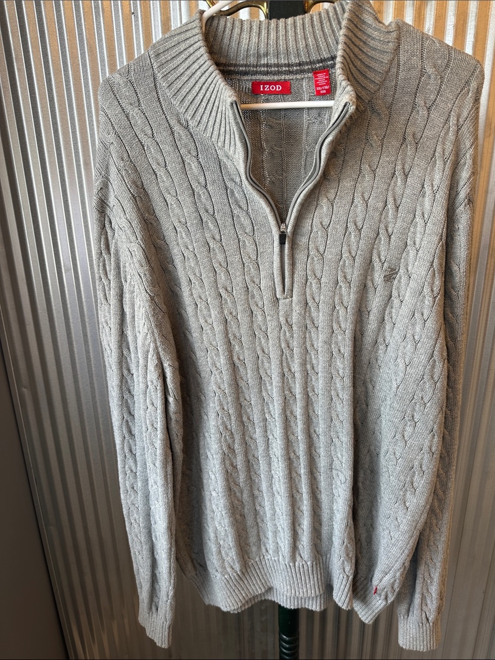 Izod Men's Light Gray Cable Knit Half-Zip Sweater